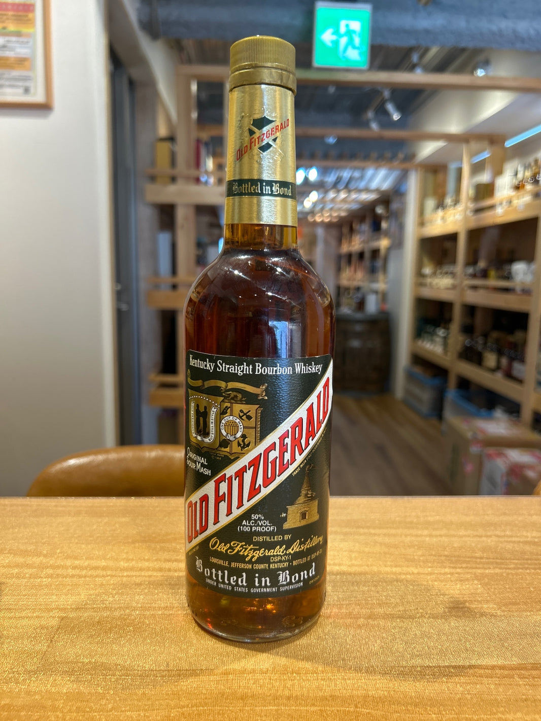 オールド フィッツジェラルド　ボトルド イン ボンド  750ml