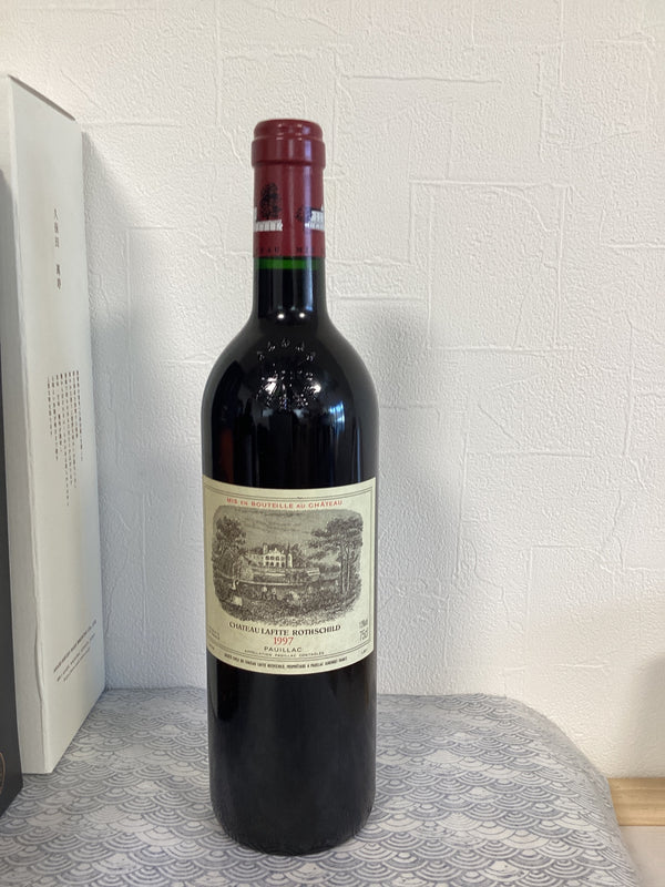 1997 シャトー ラフィット ロートシルト 格付け第一級 ポイヤック 赤ワイン 辛口 フルボディ 750ml Chateau Lafite Rothschild