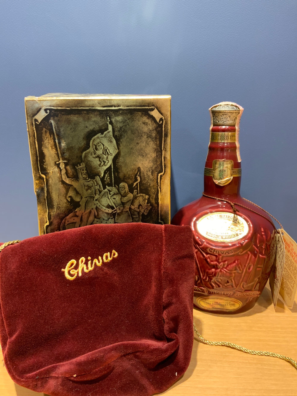Chivas Royal Salute 21 Year Old Blended Scotch Whisky, 700ml, Brown Ceramic Bottle, with Drawstring Bag and Box