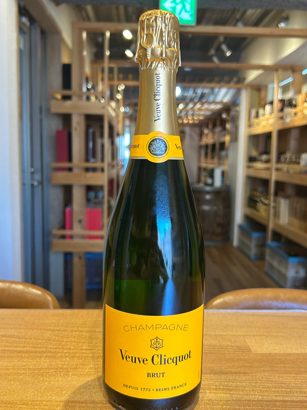 ヴーヴ・クリコ　ブリュット  750ml