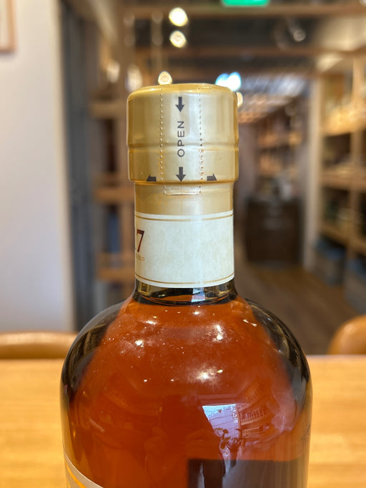 Taketsuru 17 Year Old Pure Malt [Whiskey, Japan, 700ml]