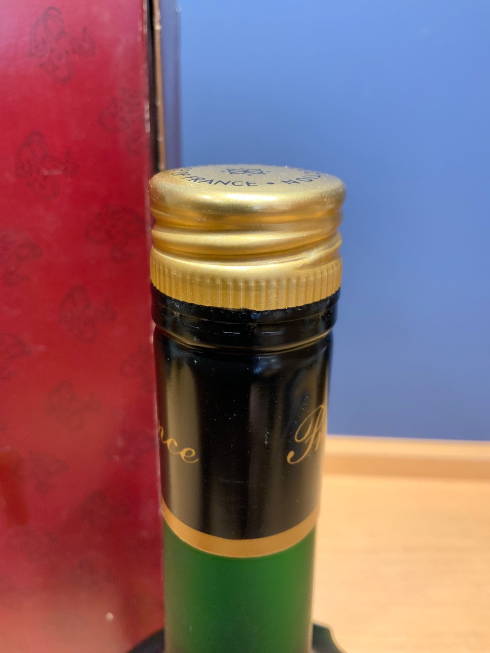 RAYNAL NAPOLEON French Grape Brandy 700ml レイナル 　新デザイン