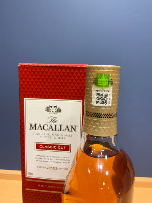 The MACALLAN CLASSIC CUT