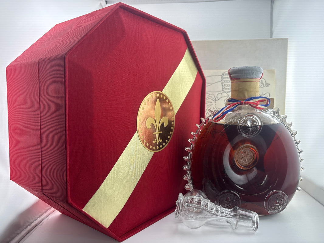 5641-税込古酒レミー マルタン ルイ13世 ベリーオールド 八角形 バカラ 箱 REMY MARTIN ホビーコレクション