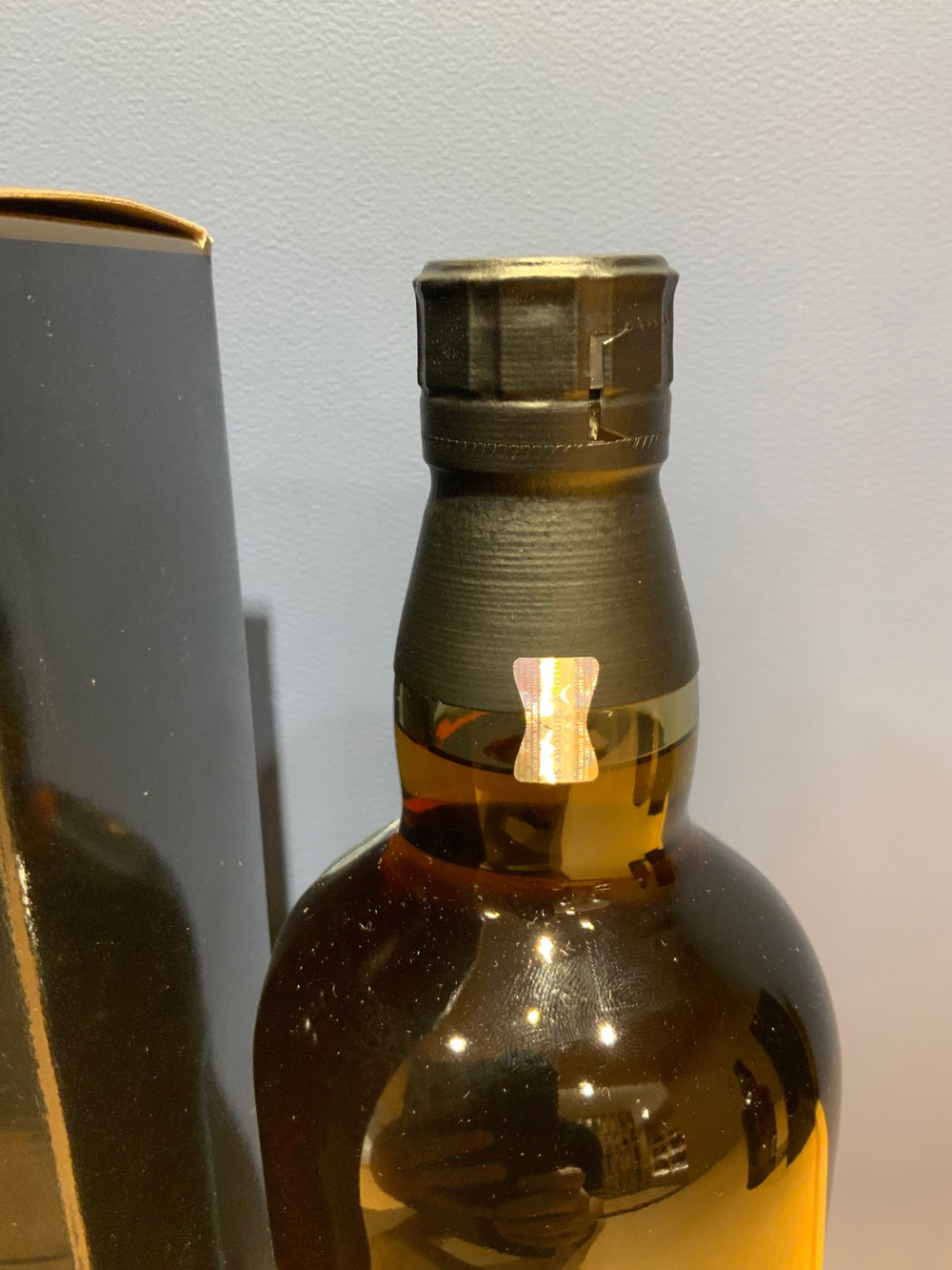 サントリー山崎18年 700ml カートン付き