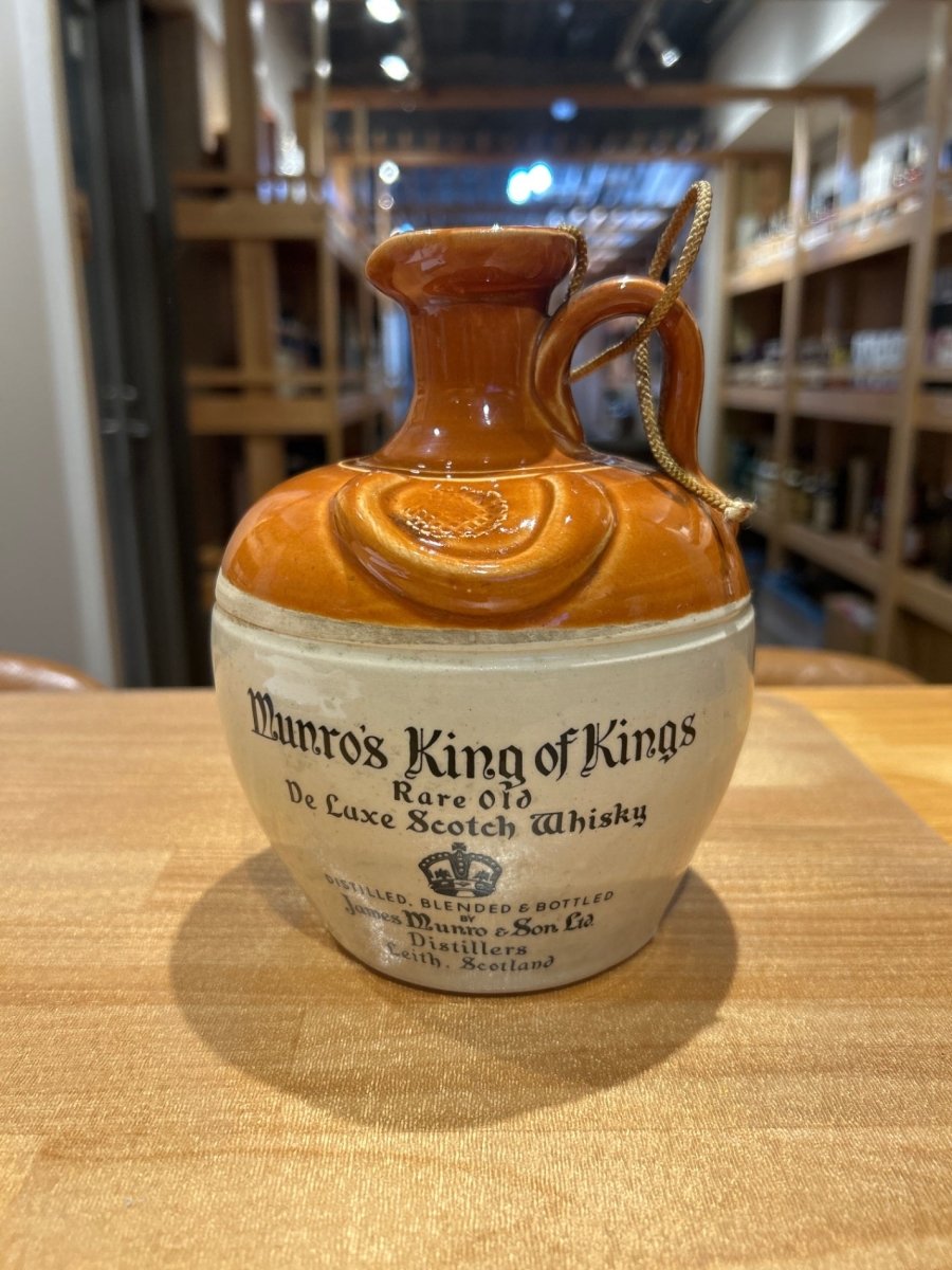 マンローズ キング オブ キングス ウイスキー 特級 Munro’ｓ King of Kings WHISKY 陶器ボトル 43% 750ml - LIQUOR JOY