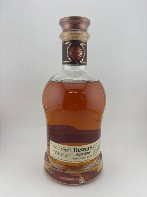 【バーテンダー支持No.1 スコッチウイスキー】デュワーズ シグネチャー [ ウイスキー イギリス 700ml ] - LIQUOR JOY