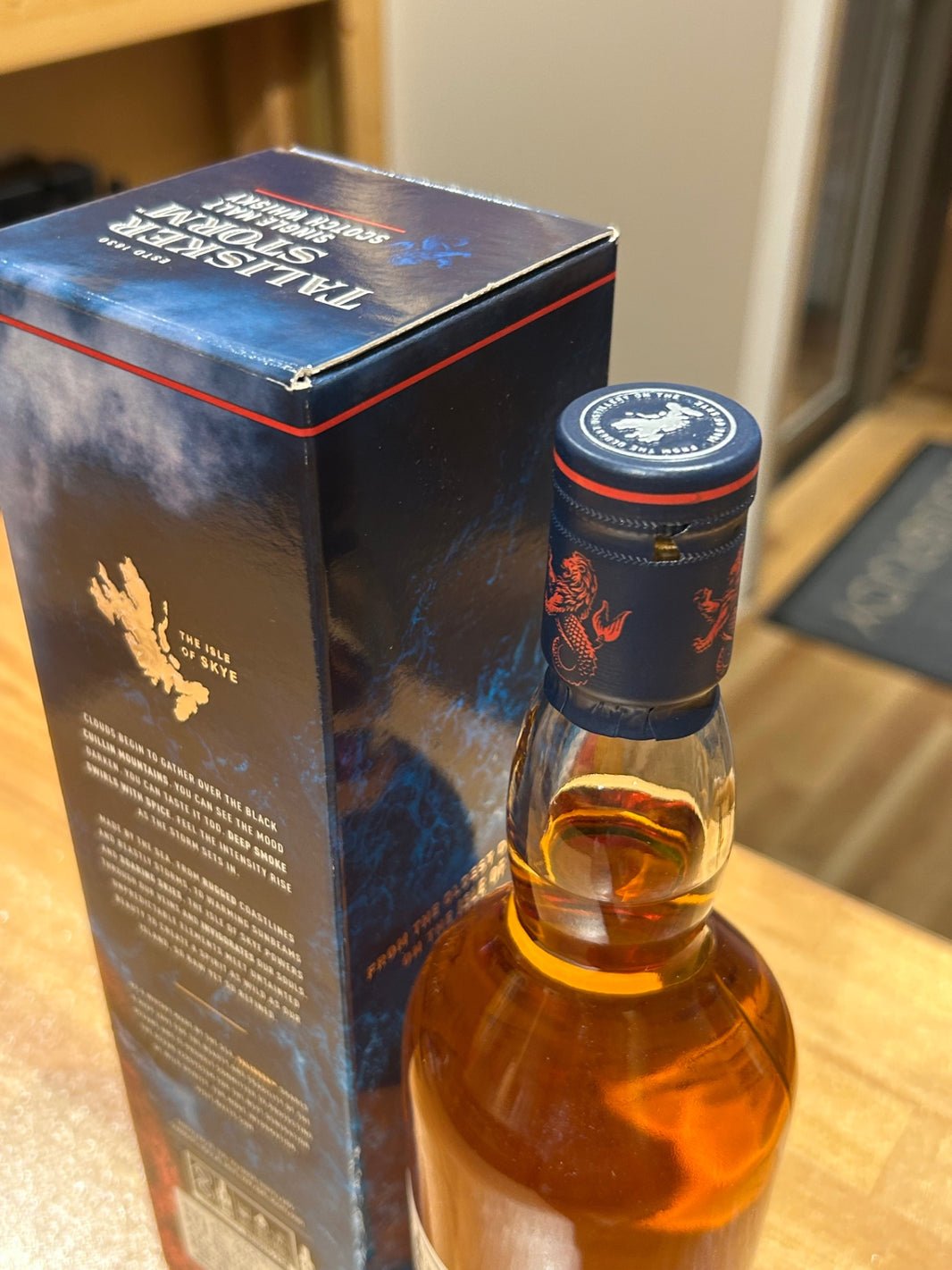 image タリスカー ストーム 箱入り [ ウイスキー イギリス 700ml ] [ギフトBox入り]