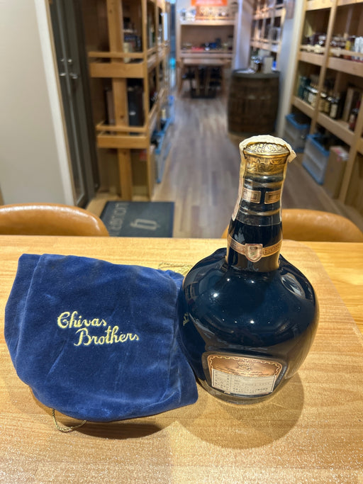 ROYAL SALUTE 21 Year Old Whisky, Blue Ceramic Bottle, 750ml, 40%