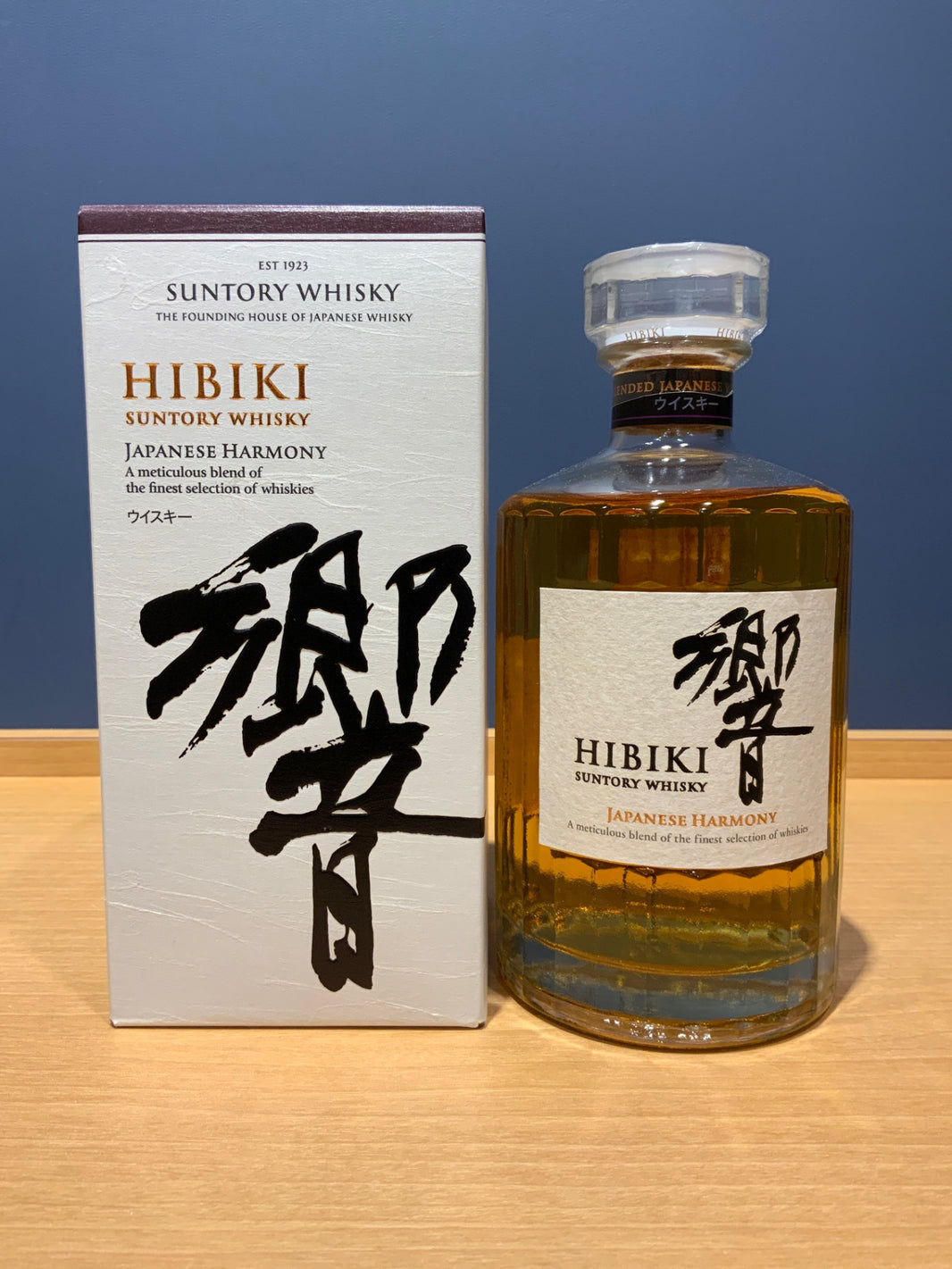サントリーウイスキー 響 JAPANESE HARMONY [ ウイスキー 日本 700ml ]