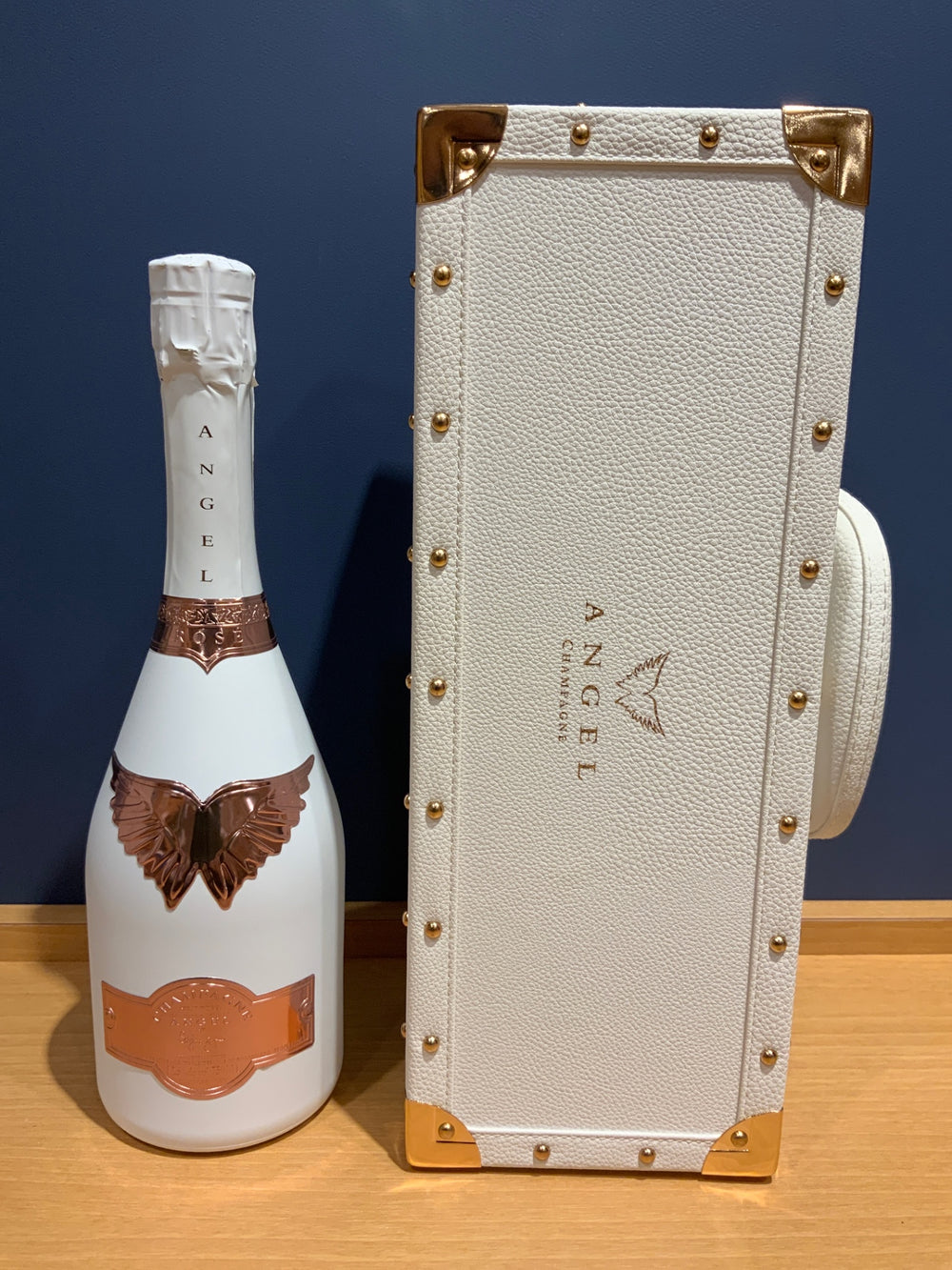 Angel Rosé White NV Rosé