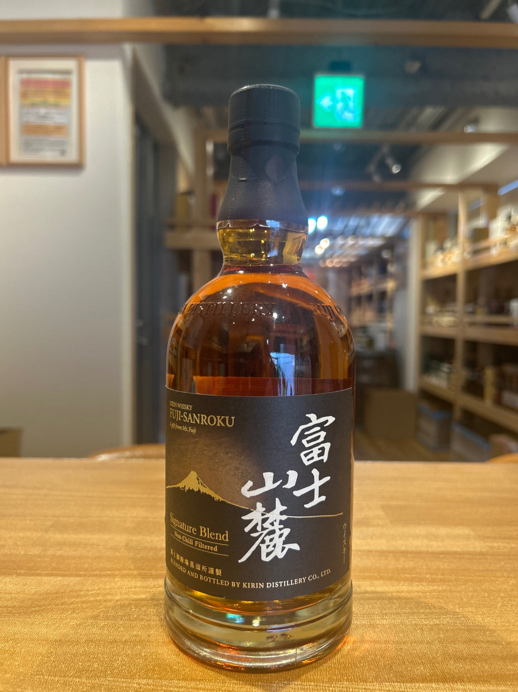 Fujisanroku Signature Blend [Japanese Whisky 700ml]