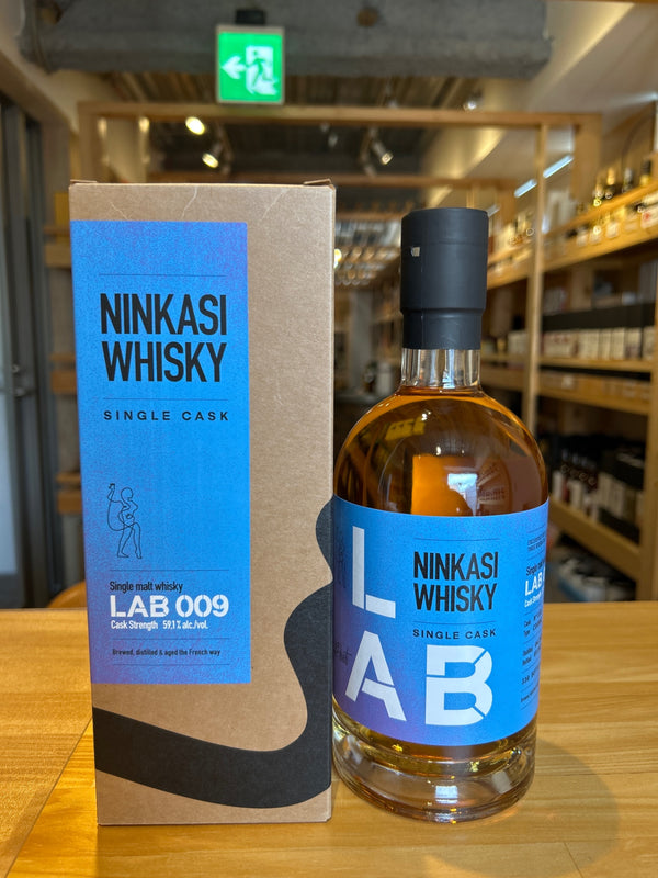 ニンカシウィスキー　LAB009 700ml