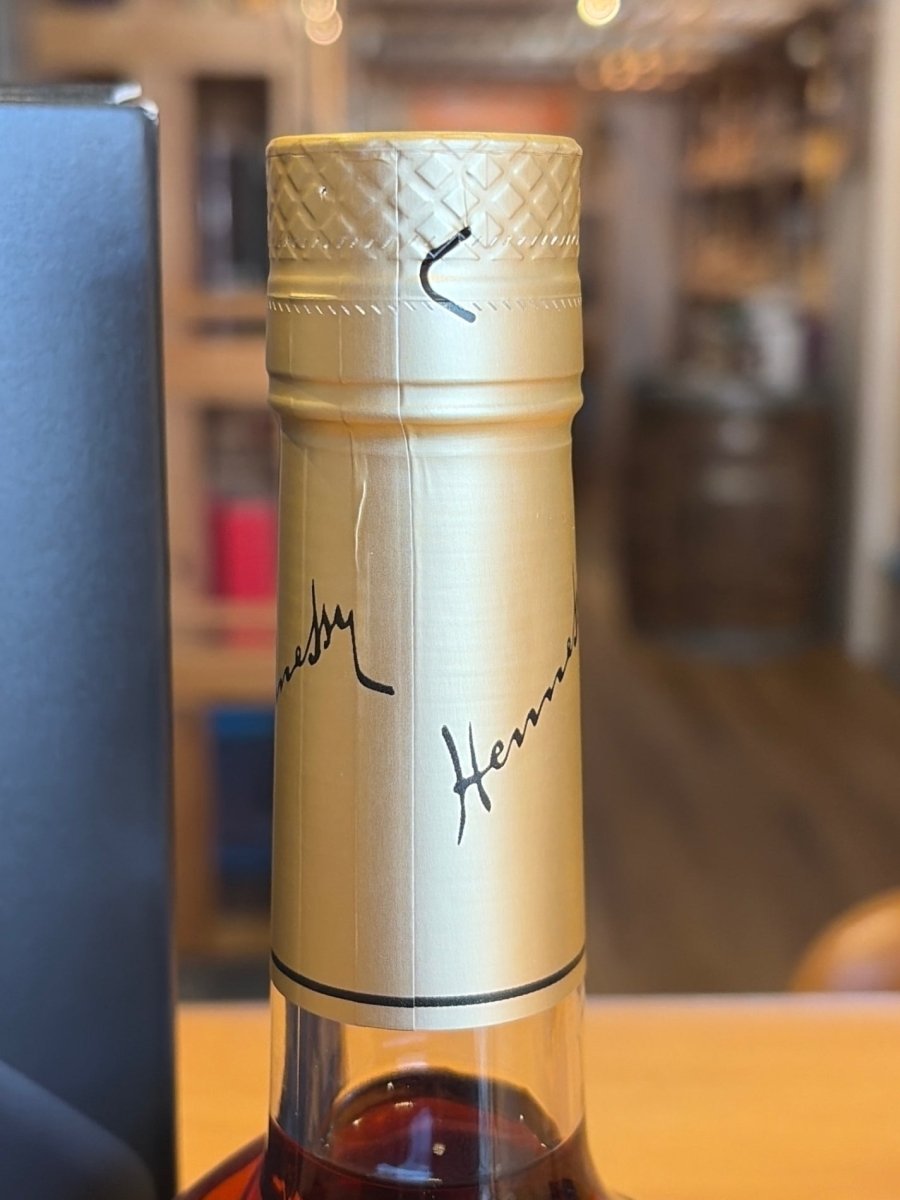 ヘネシー　V・S 700ml 箱入り - LIQUOR JOY