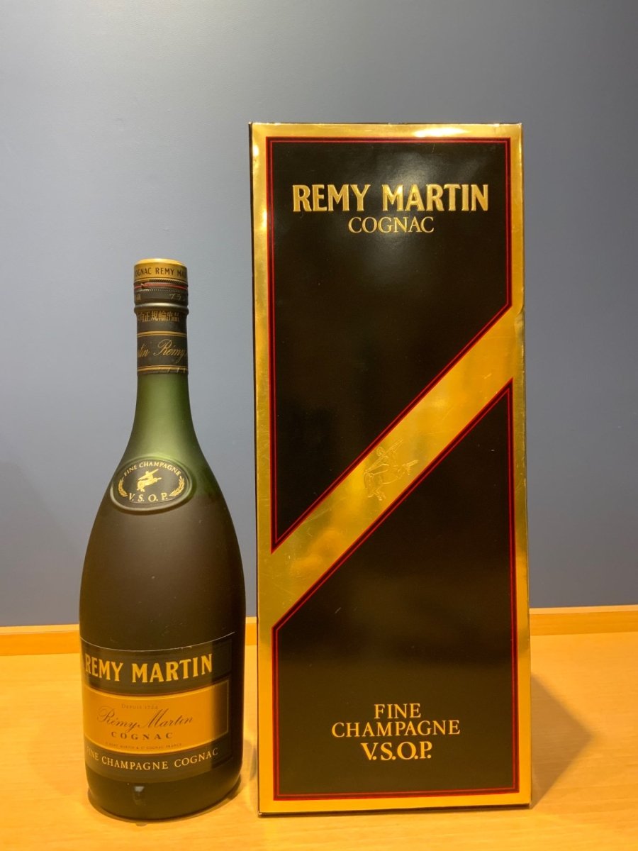 レミーマルタン VSOP 700ml コニャック ファインシャンパーニュ COGNAC Fine CHANPAGNE 40% 洋酒 古酒 未開栓 REMY MARTIN ブランデー - LIQUOR JOY