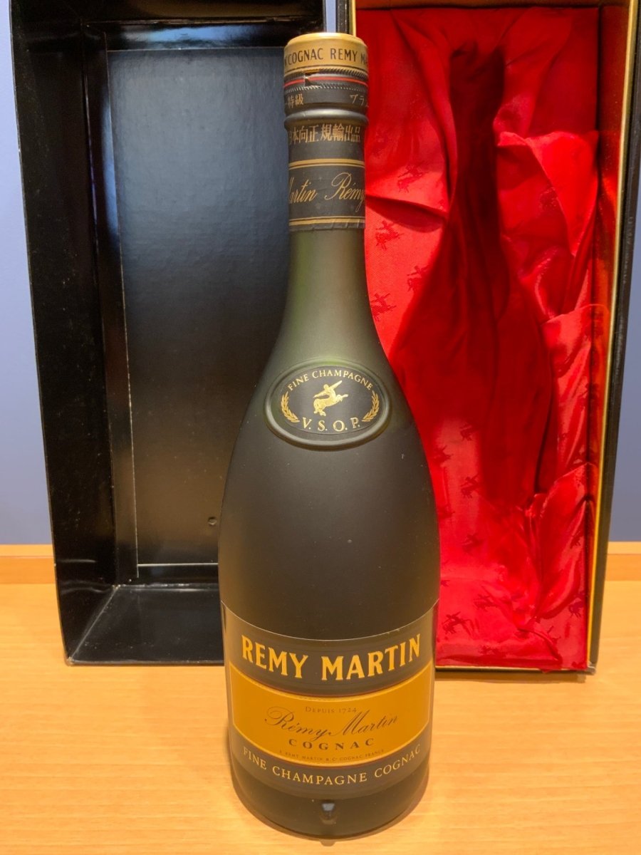 レミーマルタン VSOP 700ml コニャック ファインシャンパーニュ COGNAC Fine CHANPAGNE 40% 洋酒 古酒 未開栓 REMY MARTIN ブランデー - LIQUOR JOY