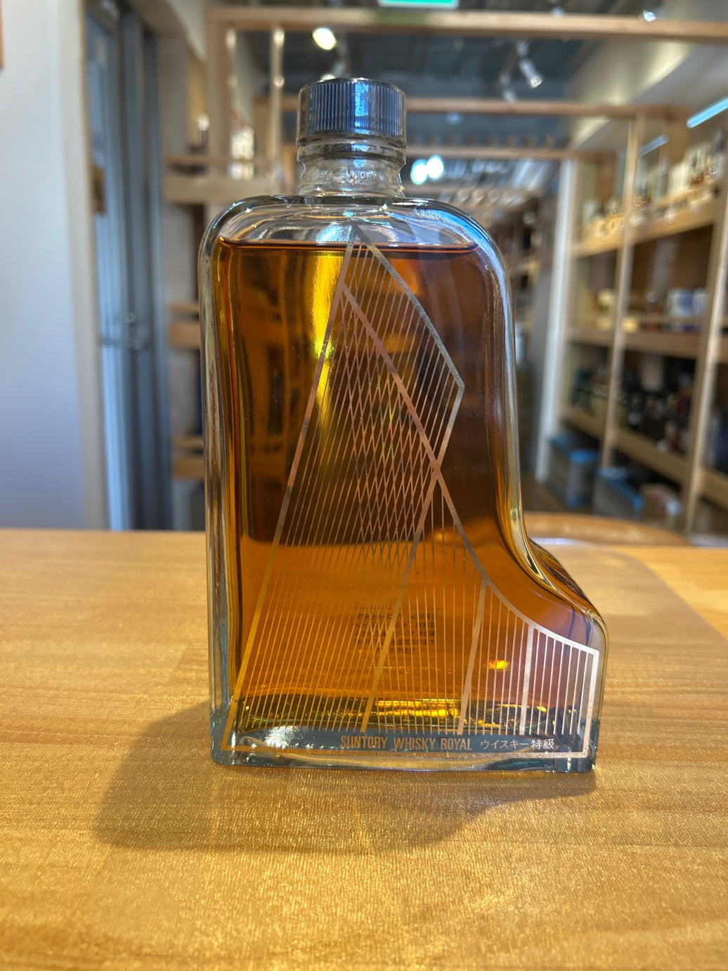 Suntory Royal Japanese Whisky, 600ml, 43% ABV, Piano-Shaped Bottle Only