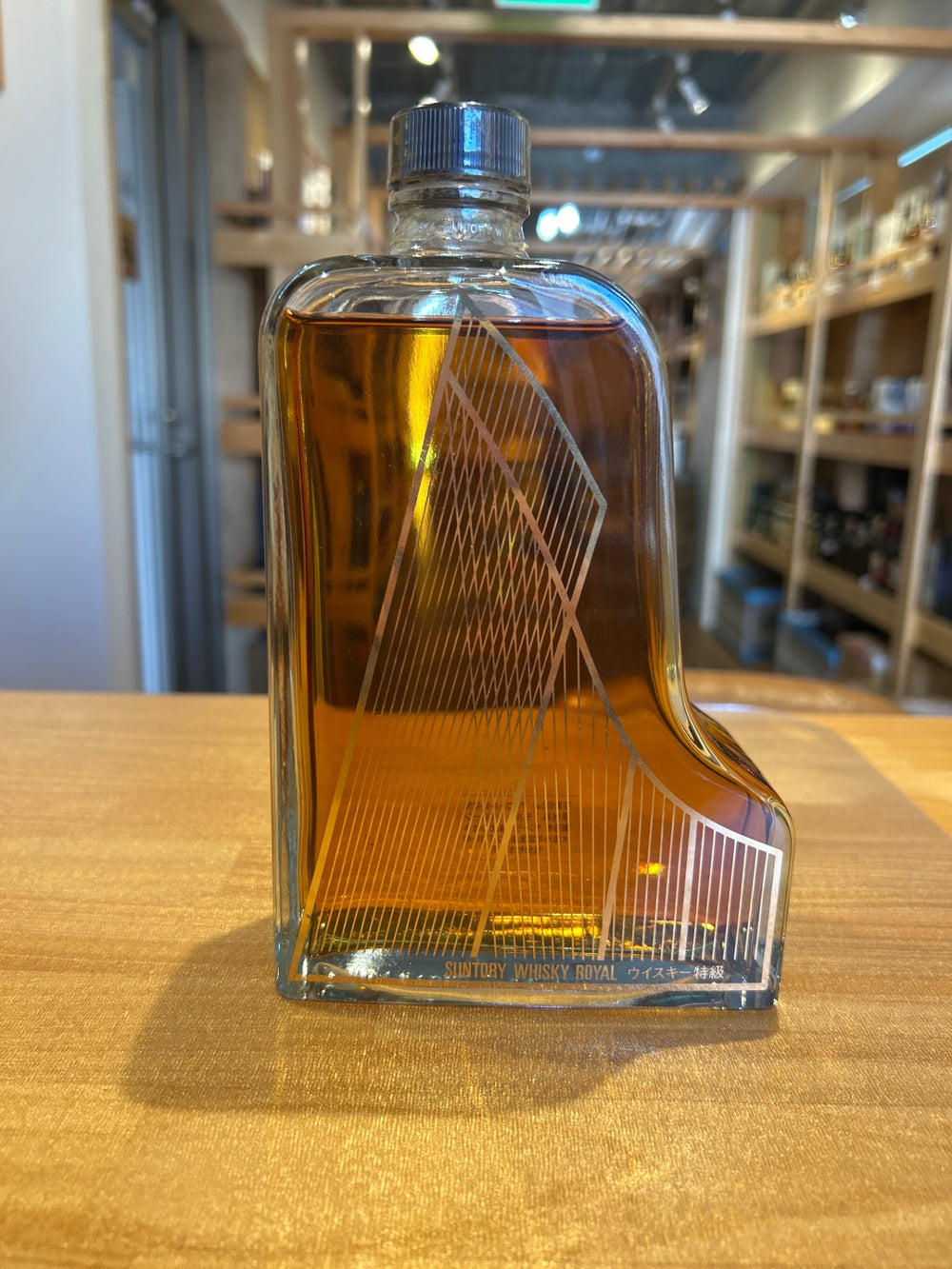 Suntory Royal Japanese Whisky, 600ml, 43% ABV, Piano-Shaped Bottle Only