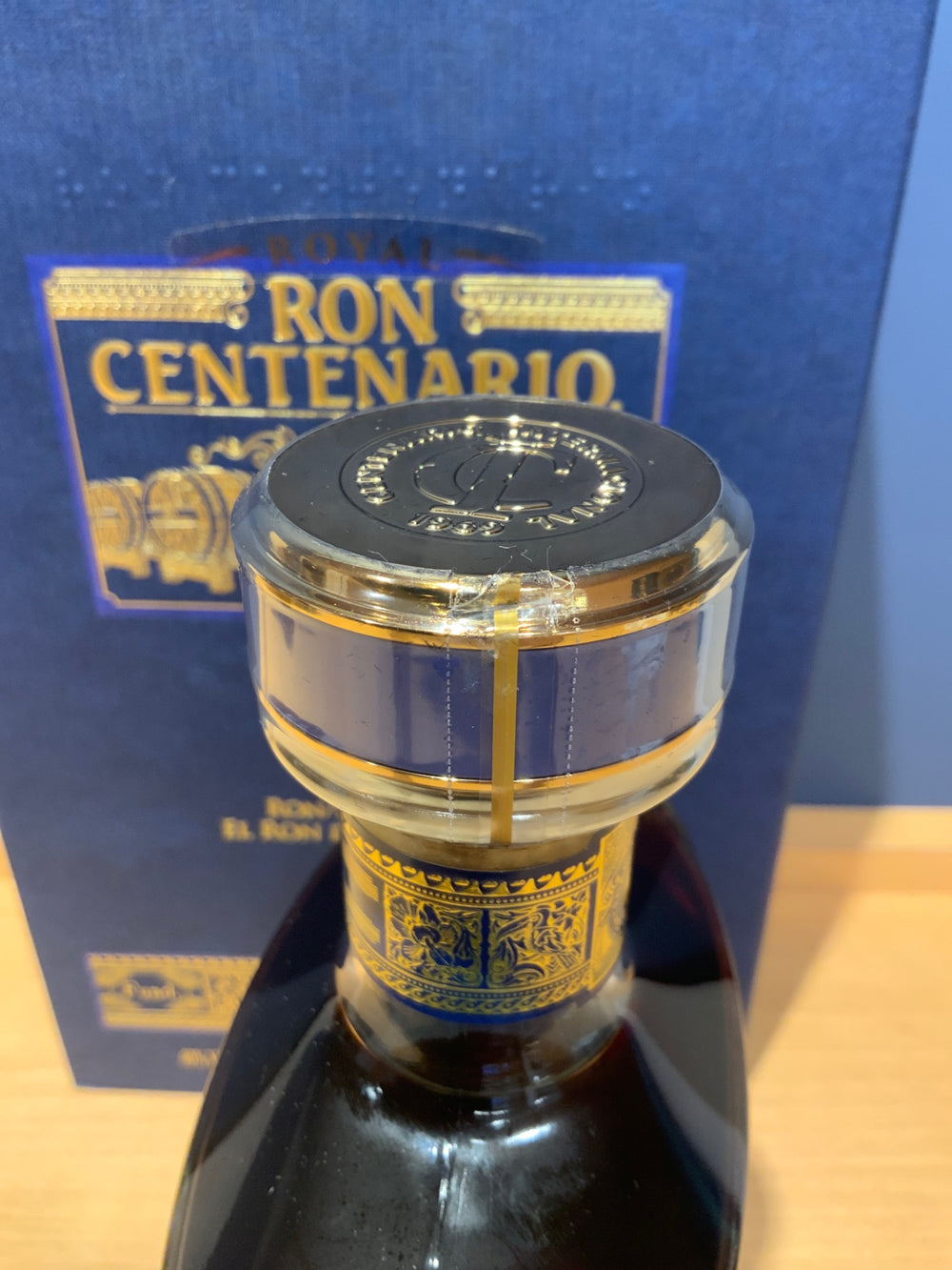 ロイヤル センテナリオ 30 エディション リミターダ 正規 700ml 40度 南米 ラム RUM ラム酒