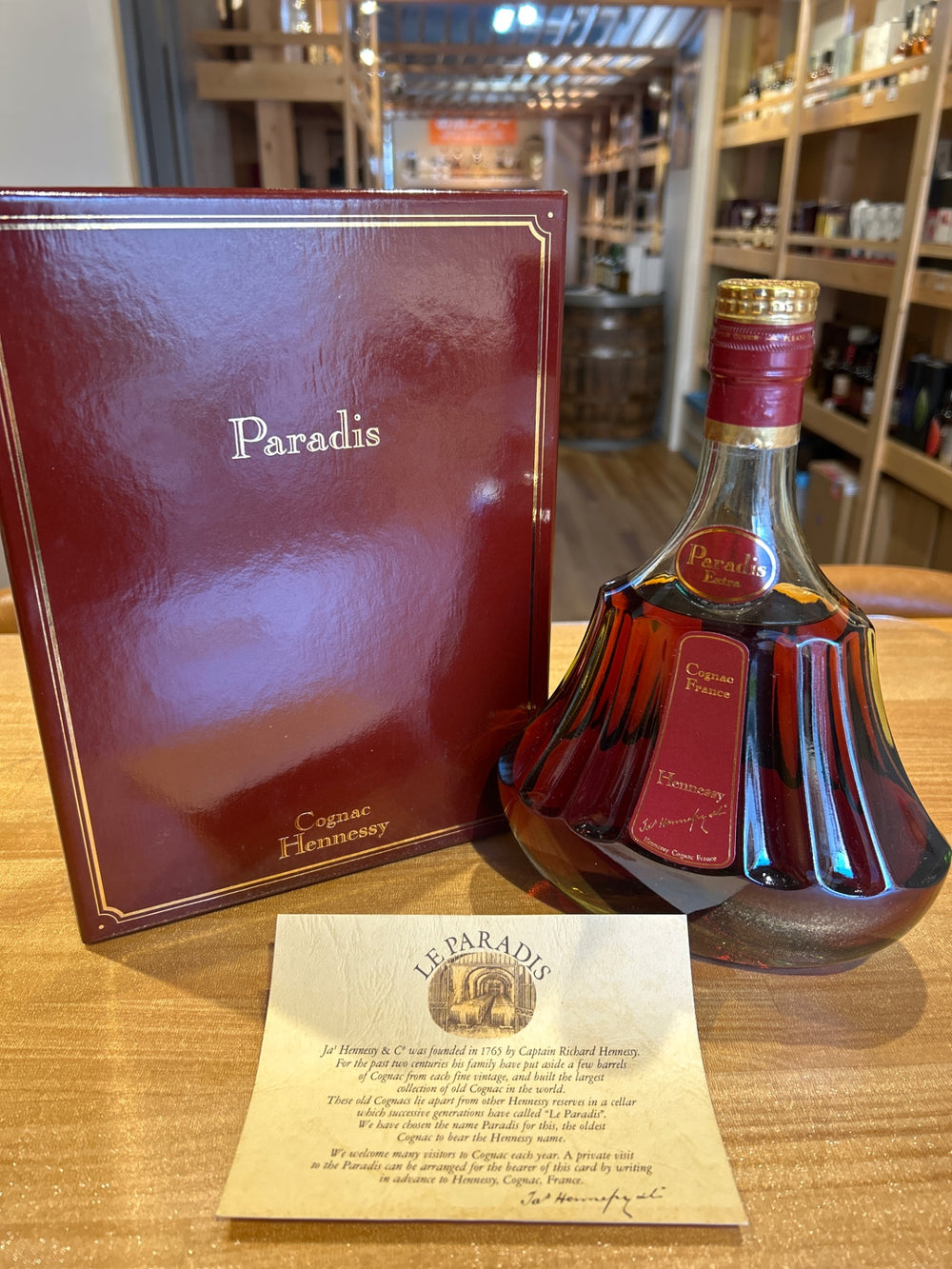 ヘネシー パラディ エクストラ　700ml