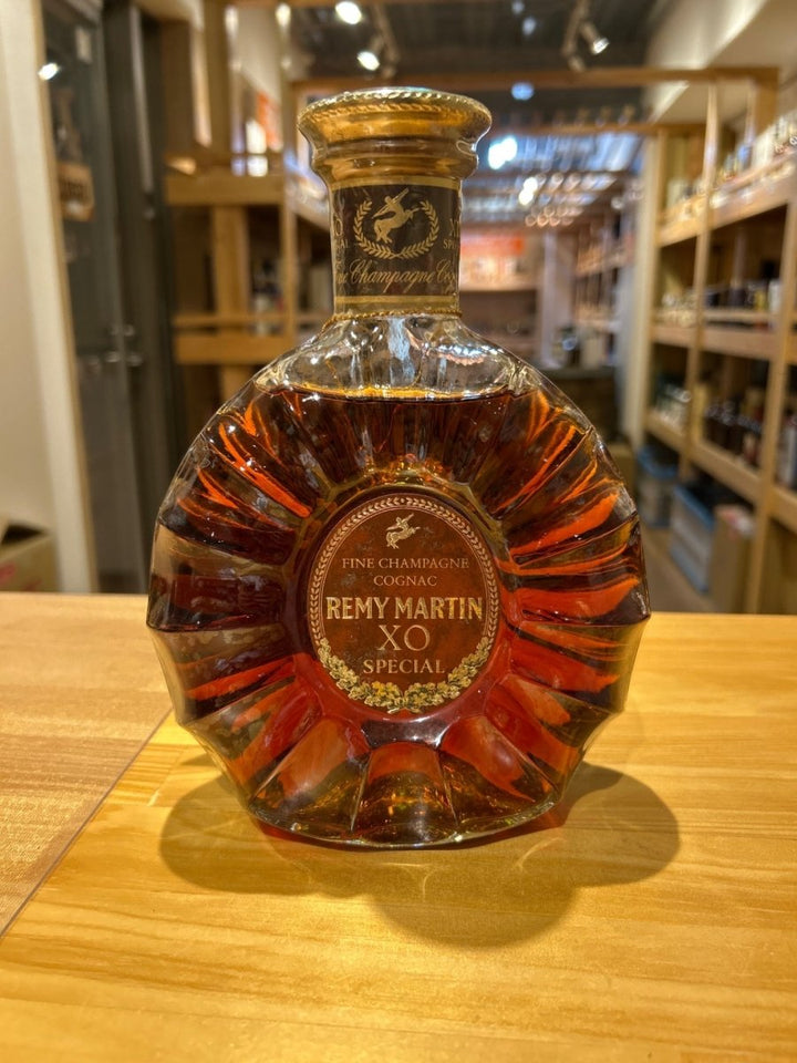 レミーマルタン ＸＯ スペシャル　40度 700ｍｌ【古酒】【箱無し】 - LIQUOR JOY
