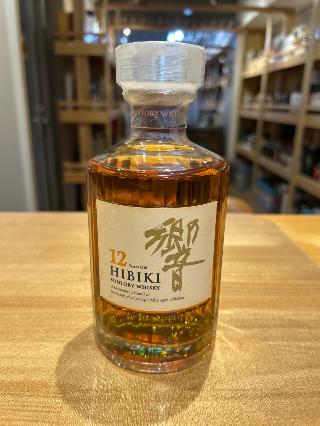 サントリー ブレンデッド ウイスキー 響12年 [日本 500ml ]